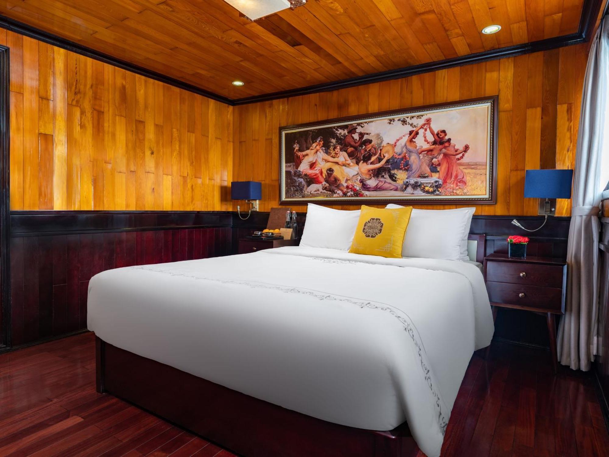 Hera Boutique Cruise Ha Long Bay Екстериор снимка