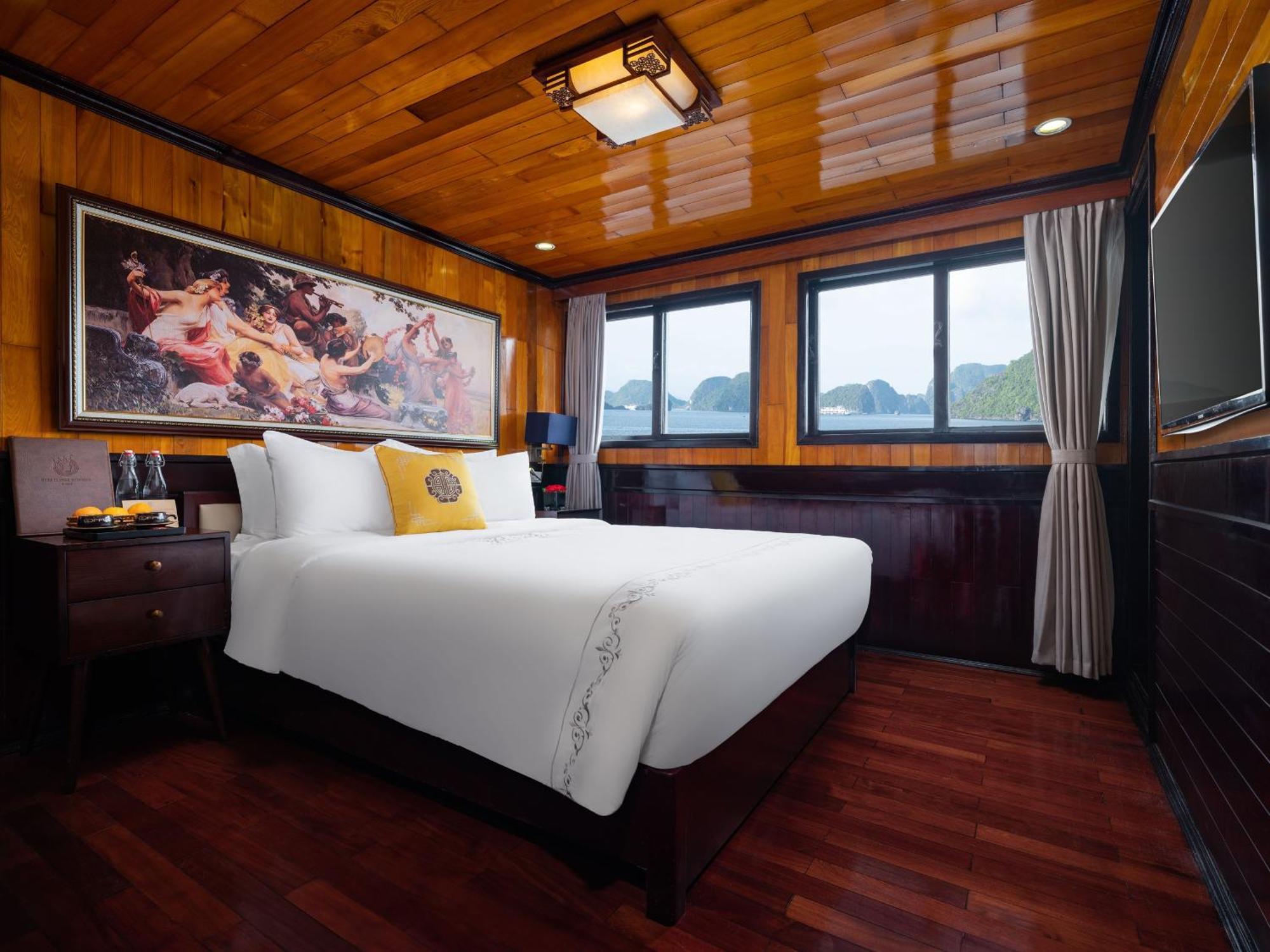 Hera Boutique Cruise Ha Long Bay Екстериор снимка