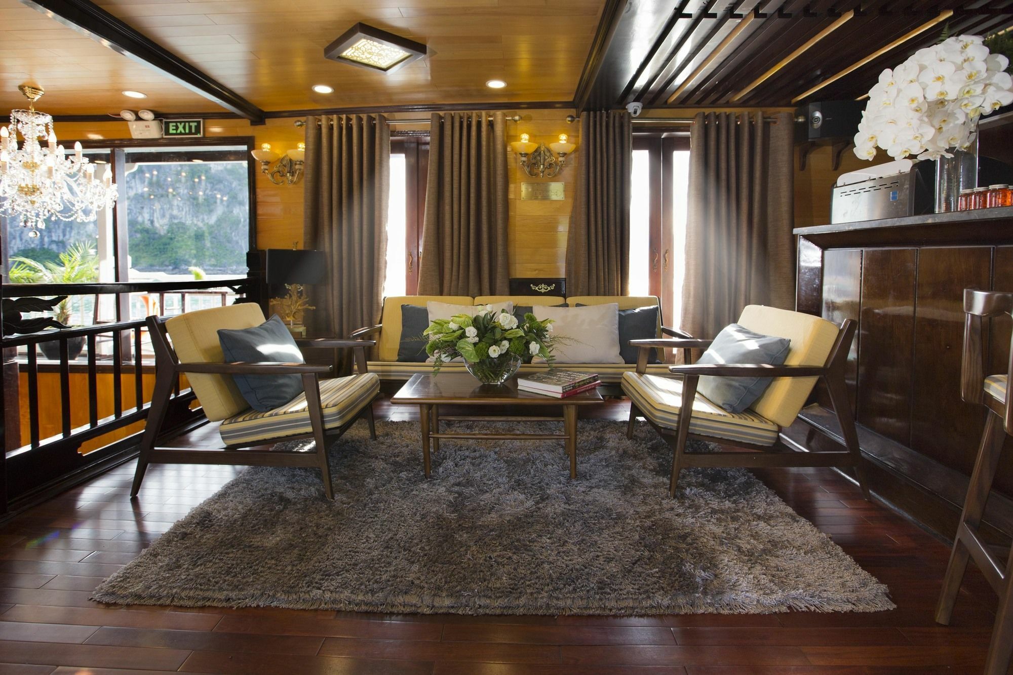 Hera Boutique Cruise Ha Long Bay Екстериор снимка